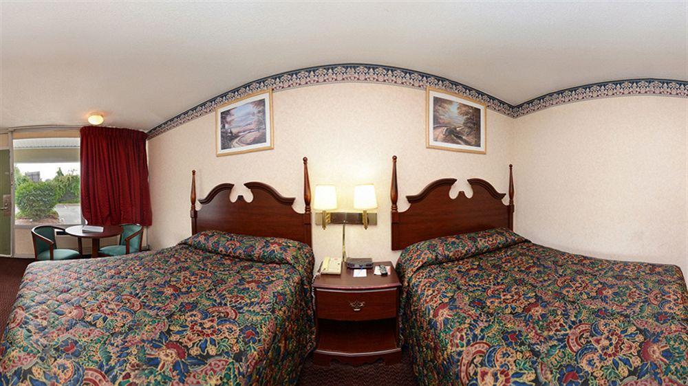 Red Carpet Inn & Suites Carneys Point/Wilmington Exterior foto