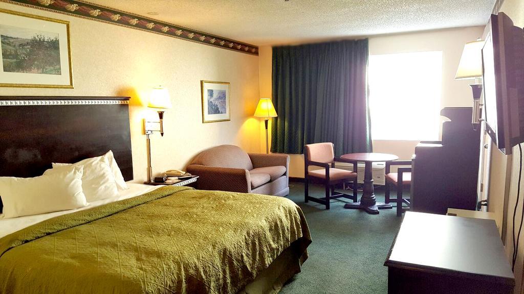Red Carpet Inn & Suites Carneys Point/Wilmington Exterior foto